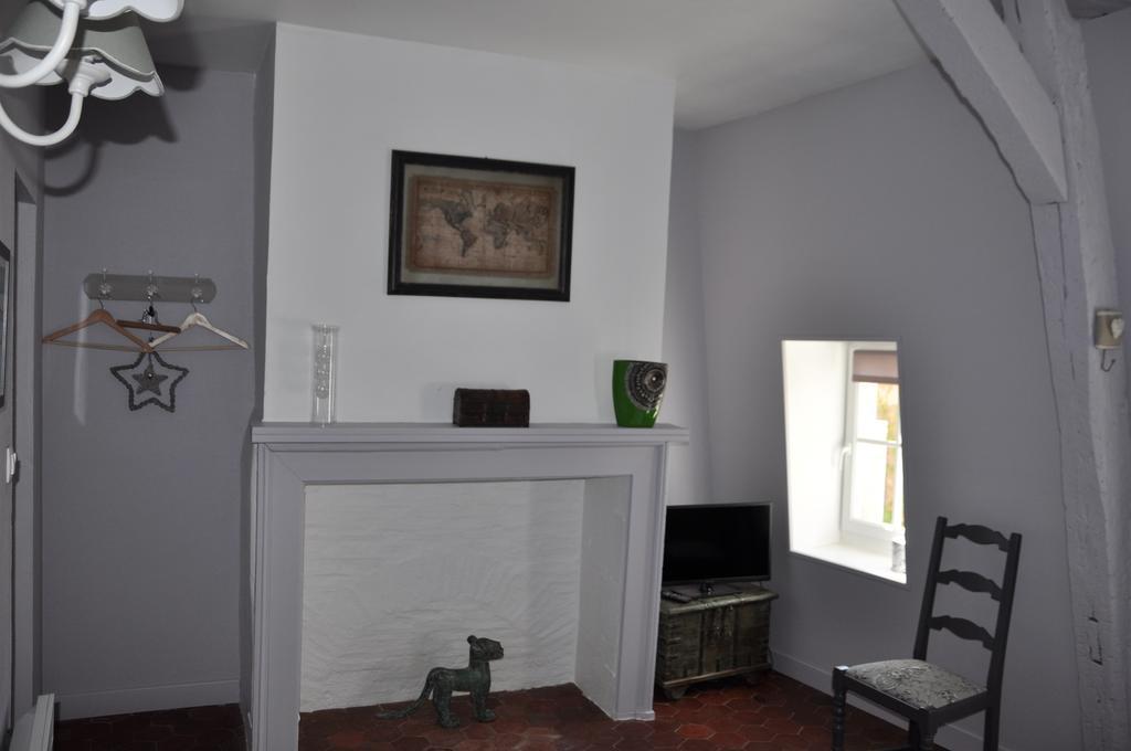 B&B Le Relais Des Saints Peres Auxerre Room photo