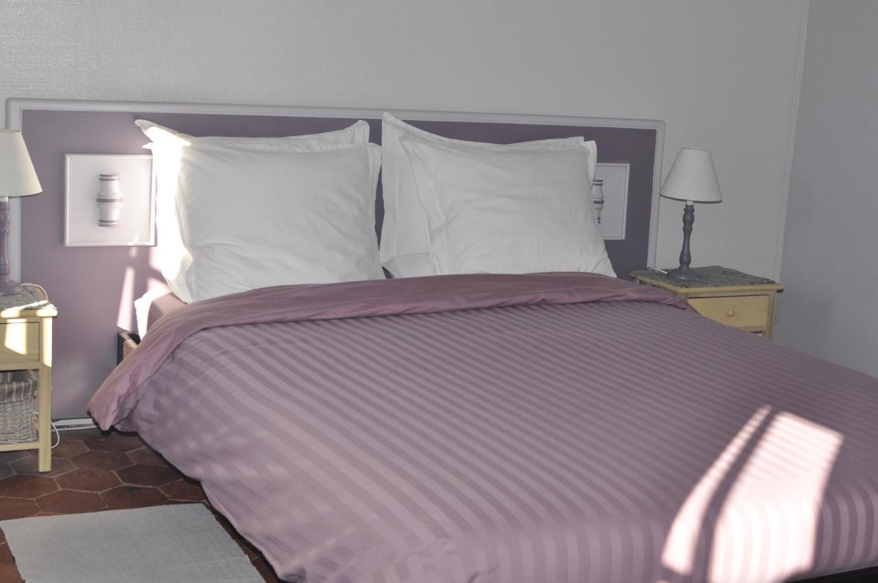 B&B Le Relais Des Saints Peres Auxerre Exterior photo