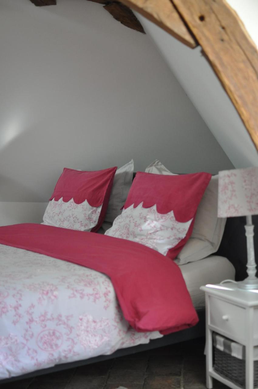 B&B Le Relais Des Saints Peres Auxerre Exterior photo